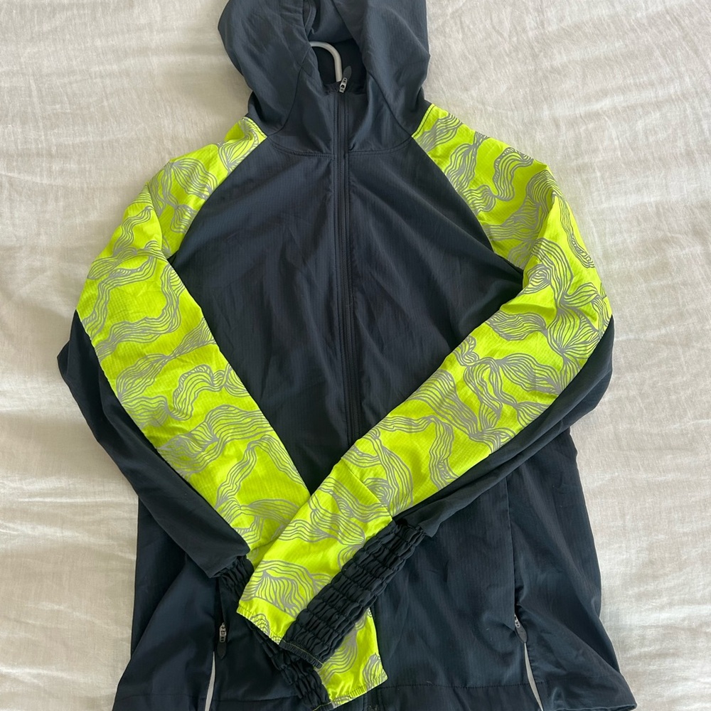 Brooks Women’s Running Jacket